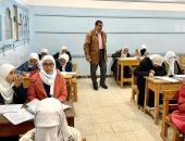الوكيل الثقافى لأزهر الإسكندرية يتفقد امتحانات النقل بالمرحلة الثانوية