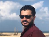 قصة نجاح شاب من العريش ودع أضواء القاهرة لفتح باب رزق له ولشباب 15 أسرة