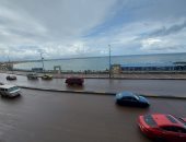 أول أيام شهر طوبة بالإسكندرية.. أمطار غزيرة تتزامن مع نوة "عيد الميلاد".. المحافظ يرفع حالة الطوارئ.. الصرف الصحى تنشر 105 سيارات شفط فى البؤر الساخنة لتصريف المياه.. صور