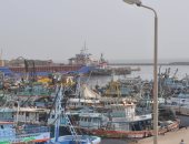 انطلاق مراكب الصيد فى البحر المتوسط واستقرار نسبى للطقس بكفر الشيخ  