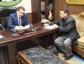 محافظ المنوفية يوجه بإنهاء ترخيص عداية لخدمة مشروع الصرف الصحى بقرية طهواى