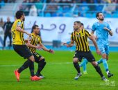الاتحاد يفوز على الباطن 2-1 ويخطف وصافة الدوري السعودي بمشاركة حجازي وحامد