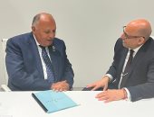 وزير الخارجية يلتقى السكرتير التنفيذى للاتفاقية الإطارية لتغير المناخ بأبو ظبى