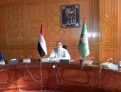 محافظ الإسماعيلية يناقش مقترحات الخطة الاستثمارية للعام المالى للوحدات المحلية