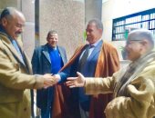 مدير تعليم المنوفية يتابع توزيع أسئلة امتحانات الشهادة الإعدادية.. صور