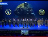 "بابا العزيز".. أغنية أبناء الشهداء تخطف القلوب بحفل عيد الشرطة (فيديو)