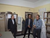رئيس مركز أبوقرقاص: إحالة طبيبين بالمستشفى العام إلى التحقيق لتركهما العمل