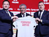 رسميا.. البرتغالي فرناندو سانتوس مدرباً لمنتخب بولندا حتى 2026