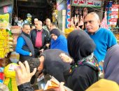 السكرتير العام المساعد لمحافظة الإسكندرية تقود حملة مكبرة على الأسواق والمخابز