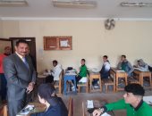 مدير تعليم الجيزة يتفقد لجان امتحانات الشيخ زايد.. صور