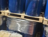 ضبط كميات مواد صباغة نسيج مجهولة المصدر داخل مصنع فى العاشر من رمضان