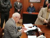 محافظ بورسعيد يعتمد نتيجة الشهادة الإعدادية بنسبة 76.8%.. صور