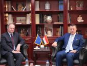 وزير السياحة يلتقى مع سفير الاتحاد الأوروبى بالقاهرة لبحث التعاون المشترك