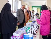 تقديم الرعاية الصحية لـ1084 شخصا بقافلة طبية لجامعة طنطا بزفتى ضمن "حياة كريمة"