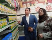  محافظ سوهاج يتابع أسعار السلع بمعارض "أهلا رمضان "