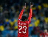 تاو وعبد المنعم يعودان لقائمة الأهلى أمام البنك الأهلى