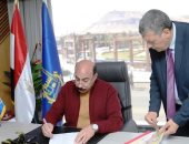 محافظ أسوان يعتمد نتيجة الشهادة الإعدادية بنسبة نجاح 78.11%