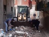 انهيار أجزاء من عقار قديم بالجمرك وسط الإسكندرية دون حدوث إصابات