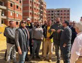 مسئولو "الإسكان" يتابعون نسب تنفيذ مشروع سكن كل المصريين" 