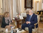 رئيس جامعة القاهرة يوقع مع القومى لحقوق الإنسان بروتوكول تعاون لرفع الوعى