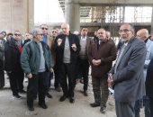 محافظ الجيزة يوجه بتوفير مواقف حضارية أسفل محور كمال عامر ببولاق