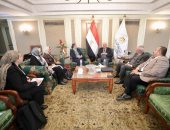 وزير التعليم العالي: نتعاون مع البيئة لتأهيل شباب الجامعات لفهم تغيرات المناخ