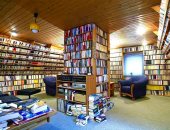 رجل ألمانى يرحل ويترك مكتبة تضم 70 ألف كتاب.. ما القصة؟