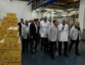 رئيس الوزراء يستهل جولته التفقدية بمدينة 6 أكتوبر بتفقد 3 مصانع