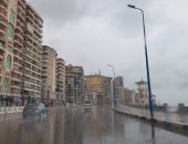 أمشير يبدأ فى الإسكندرية بالعشرة الممطرة والأكثر برودة خلال الشتاء.. أمطار غزيرة فجرا على شرق ووسط المحافظة.. رياح شمالية شرقية.. استمرار رفع حالة الطوارئ.. والمحافظ يشدد على تواجد الأجهزة التنفيذية ميدانيا