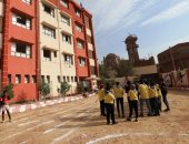 محافظ أسوان: 85% نسبة حضور طلاب المدارس فى أول يوم دراسى بالترم الثانى