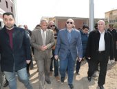 محافظ بني سويف يتفقد عددا من مشروعات المرحلة الأولى لـ"حياة كريمة"