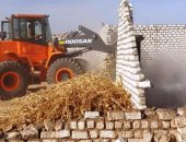 إزالة تعديات ومتابعة الأسواق أبرز أنشطة الوحدات المحلية بأسوان.. صور