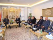 نائب وزير الإسكان يزُور مصنع محركات الهيئة العربية للتصنيع 