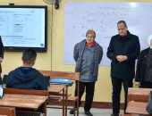 تعليم بورسعيد تتابع انتظام الدراسة.. وتشدد على تسجيل الغياب إلكترونيا