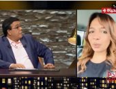 أحمد آدم ساخرا: "ما تجيش بجوار زوجتك وهى بتطبخ أو تمسح علشان ما تضربكش"