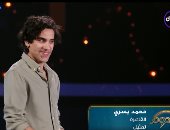 محمد يسري يرتجل مشهدا عن النفاق.. وكاملة أبو ذكرى: لو فى موقفك مش هعرف أعمل حاجة