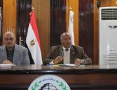 وكيل تعليم بنى سويف يلتقى مديرى الإدارات ويؤكد على المتابعة المستمرة للمدارس