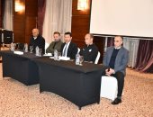 وزير الشباب والرياضة يؤازر منتخب مصر للشباب ..وفيتوريا وجهاز المنتخب الأول يدعمون شباب الفراعنة