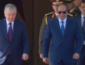 مراسم استقبال رسمية لرئيس أوزبكستان فور وصوله قصر الاتحادية