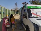 توقيع الكشف الطبي على 120 مريضًا خلال قافلة طبية بإحدى قرى الحامول