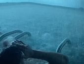 حمام سباحة يحاكى أجواء عاصفة رعدية فى منتجع بإيطاليا يثير الجدل.. فيديو وصور