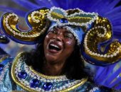 رقصات شعبية وعروض مبهرة.. عودة كرنفال السامبا إلى شوارع البرازيل