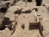 اكتشاف مقابر من العصور الفارسى والرومانى والقبطى بمنطقة البهنسا فى المنيا