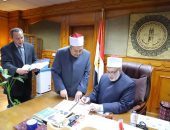 وكيل الأزهر يعتمد نتيجة الفصل الدراسي الأول لطلاب الأزهر بالخارج