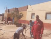 حياة كريمة.. تنفيذ مشروع الغاز الطبيعى بقرية السبوع فى أسوان