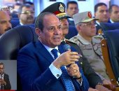 الرئيس السيسي: "شغالين على برنامج كبير وهو تحلية المياه فى المدن الساحلية"