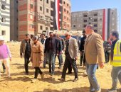 مسئولو "الإسكان" يُشاركون فى افتتاح مصنع تجميع حافلات نقل بمدينة السويس الجديدة