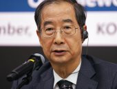 رئيس وزراء كوريا الجنوبية يدعو الأطباء المضربين للعودة إلى العمل