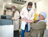 "صحة المنيا" تقدم الخدمات الطبية والعلاجية لـ 1925 حالة فى قرية طوخ الخيل