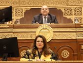 وزيرة الهجرة للمصريين بالخارج: "البعيد عن العين.. مش بعيد عن القلب"